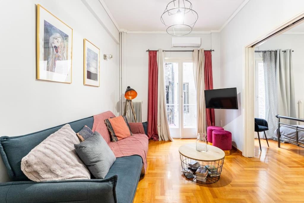 Downtown Cute Apt In The Heart Of Plaka アテネ エクステリア 写真