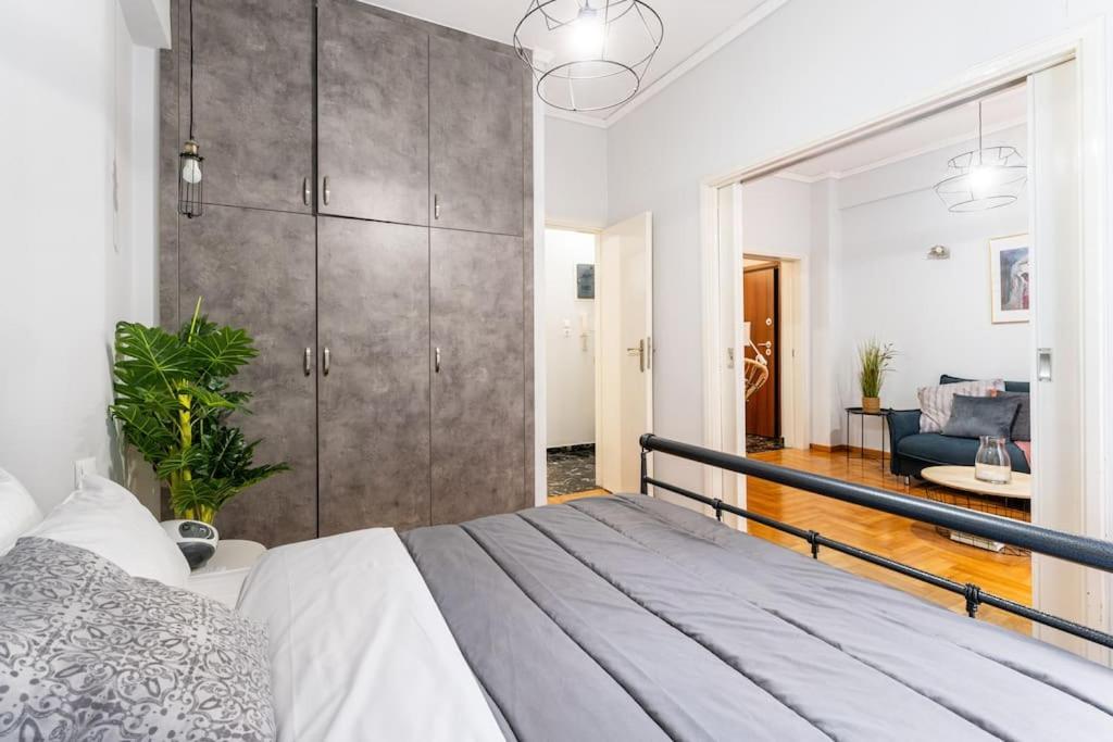 Downtown Cute Apt In The Heart Of Plaka アテネ エクステリア 写真